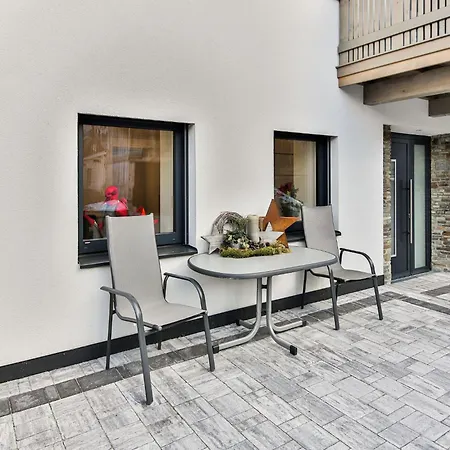 شقة Inviting In With Garden Inzing